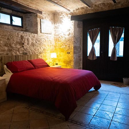 Ferienwohnung Giardino Sul Fiume Ascoli Piceno Exterior foto